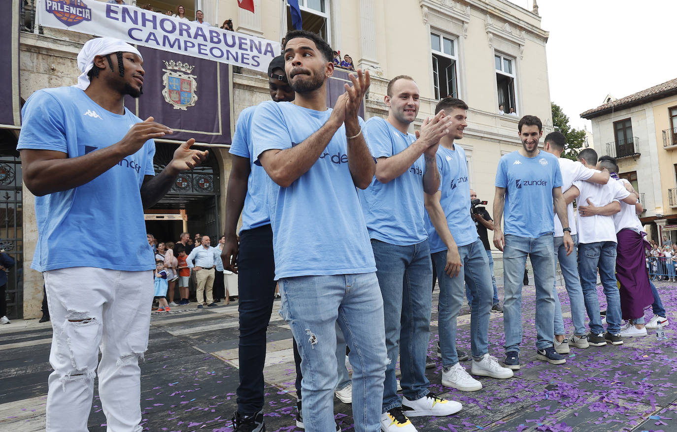 Palencia sigue de fiesta con el Zunder