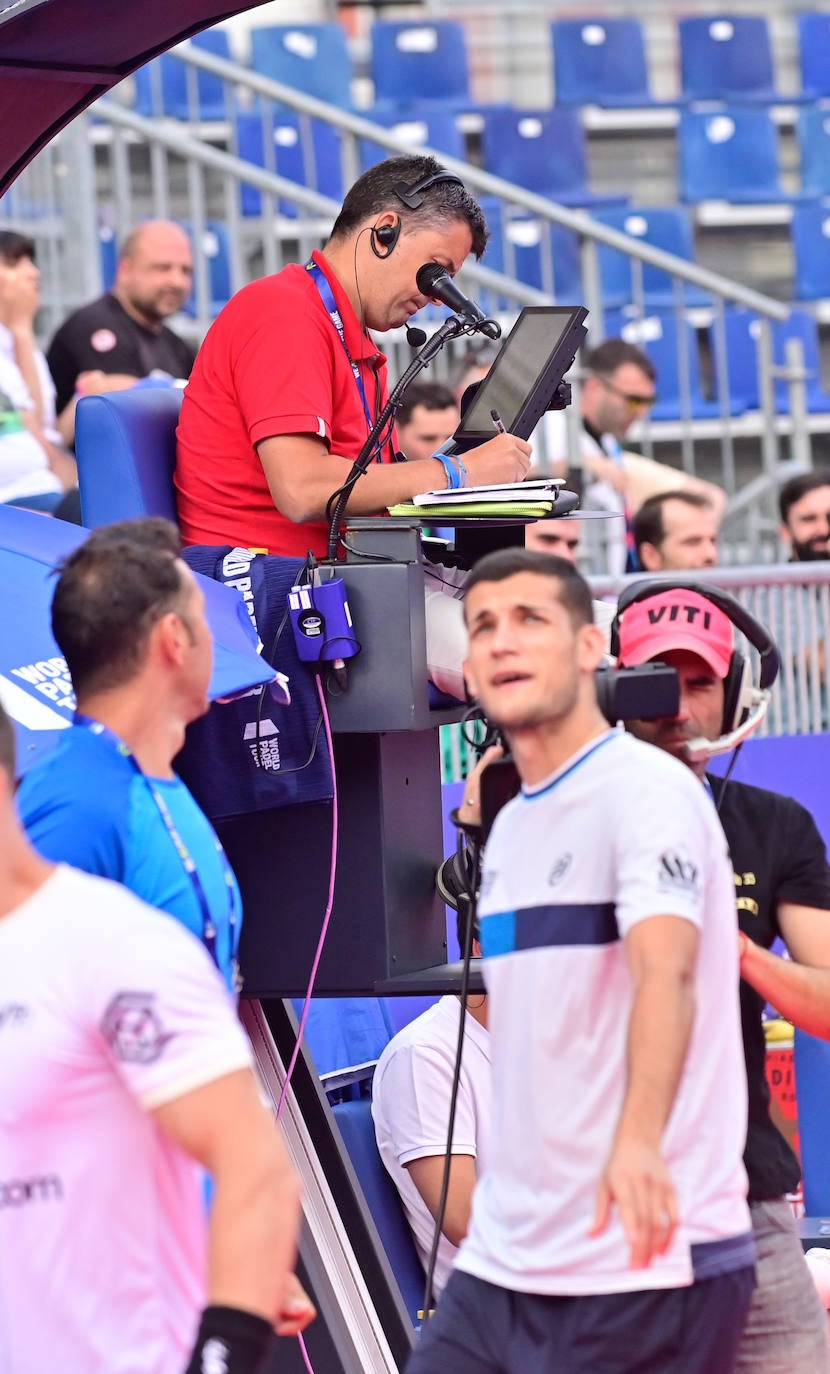 La primera jornada del World Padel Tour en la Plaza Mayor de Valladolid