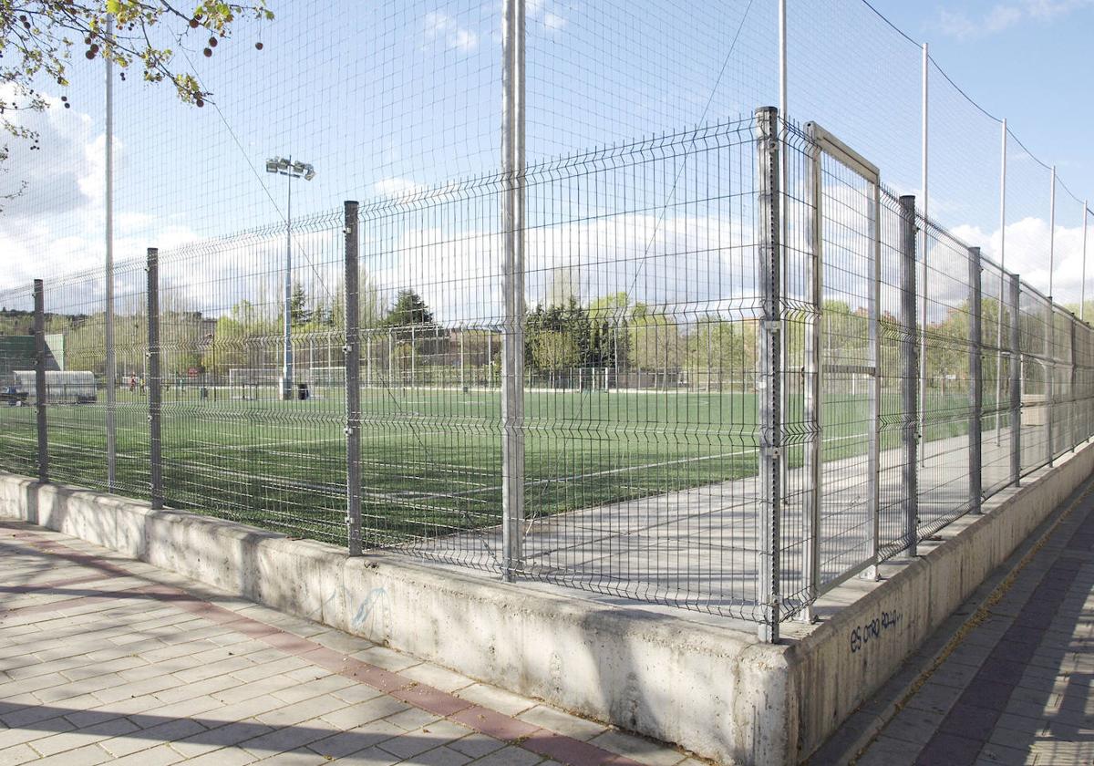 Campos de fútbol en el barrio de La Victoria.