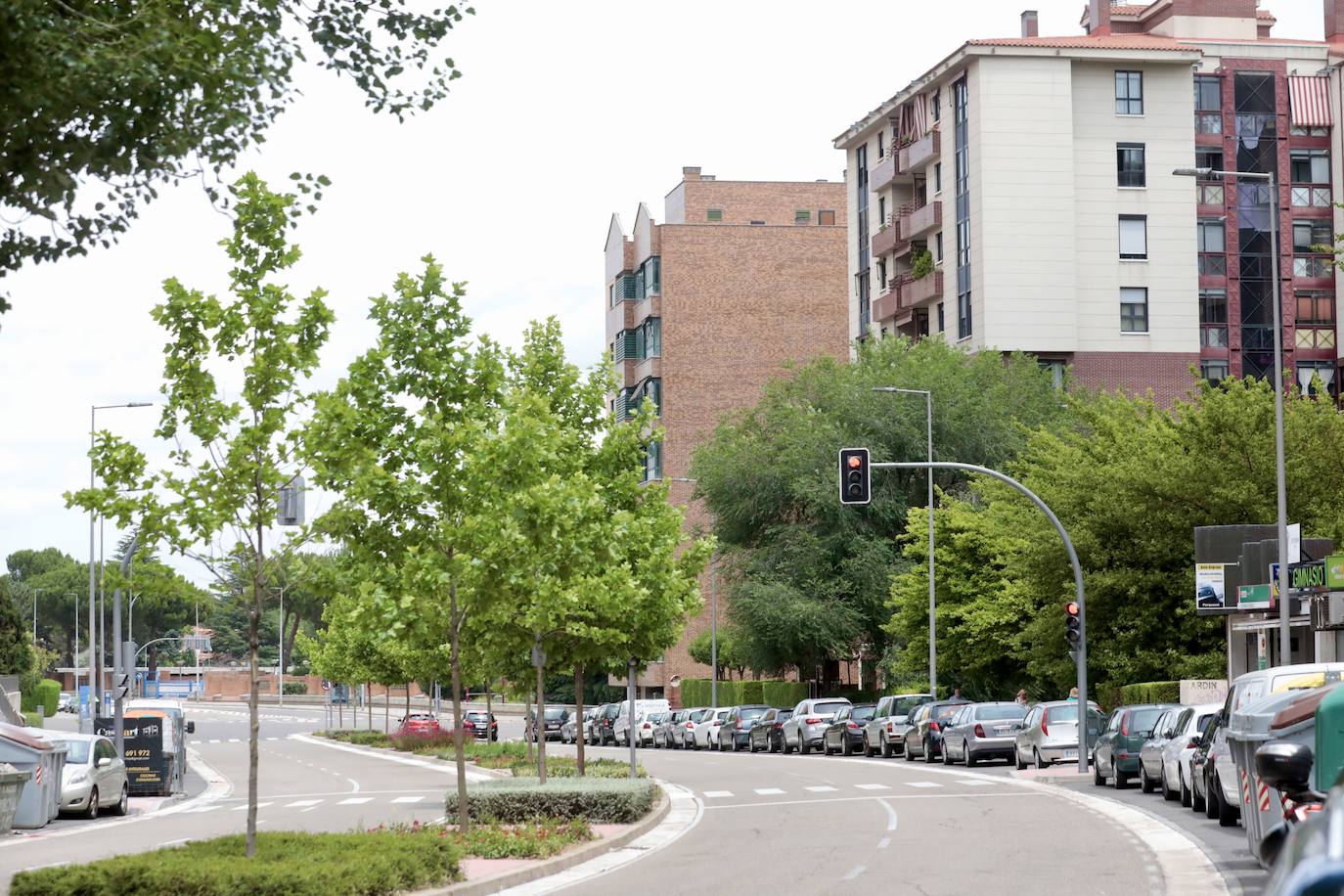 Un paseo en imágenes por la calle Adolfo Miaja de la Muela