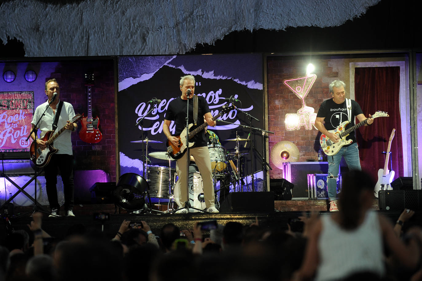 Las imágenes del concierto de Hombres G en la Feria de Muestras