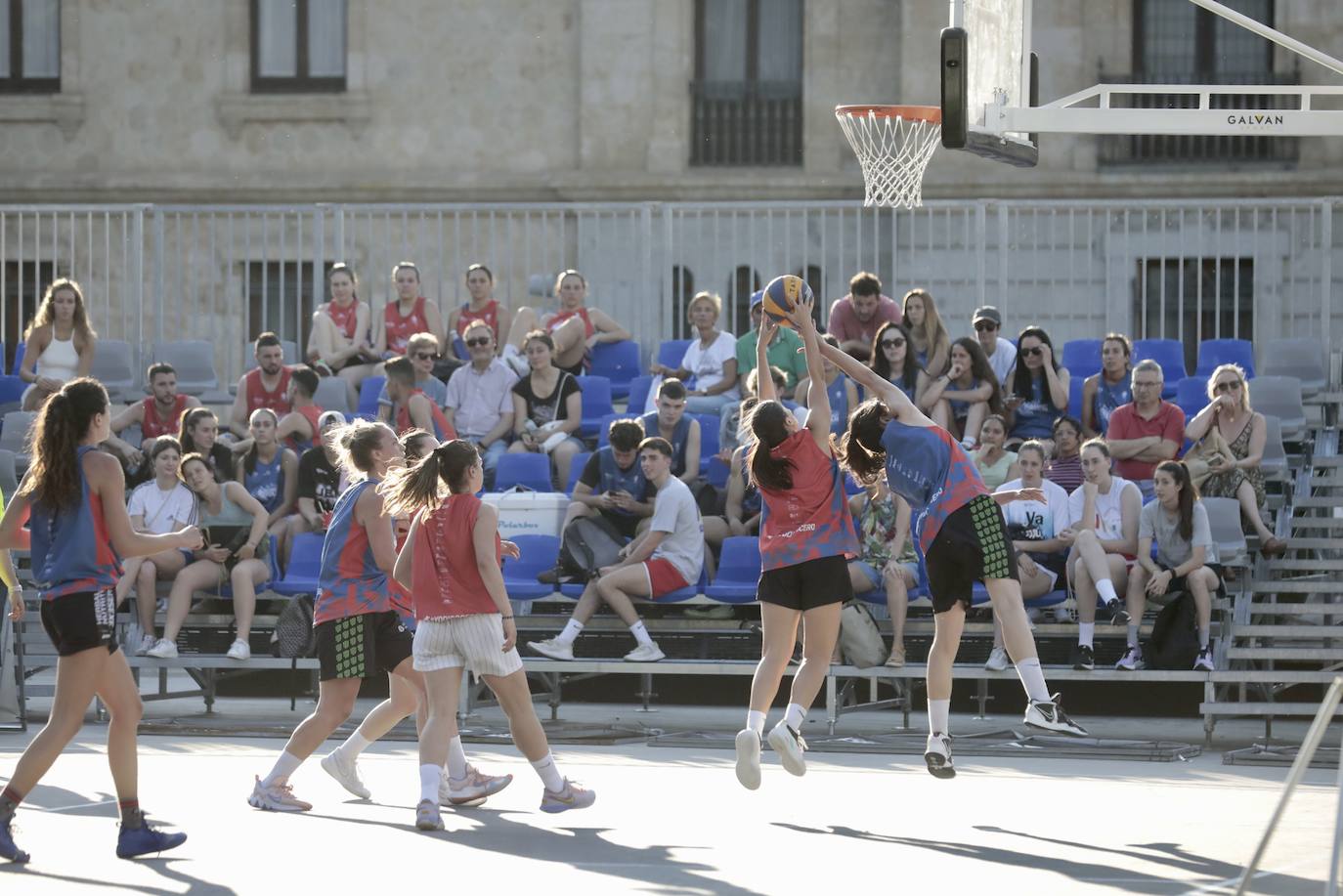 Jornada de 3x3 Street Basket en la Acera de Recoletos