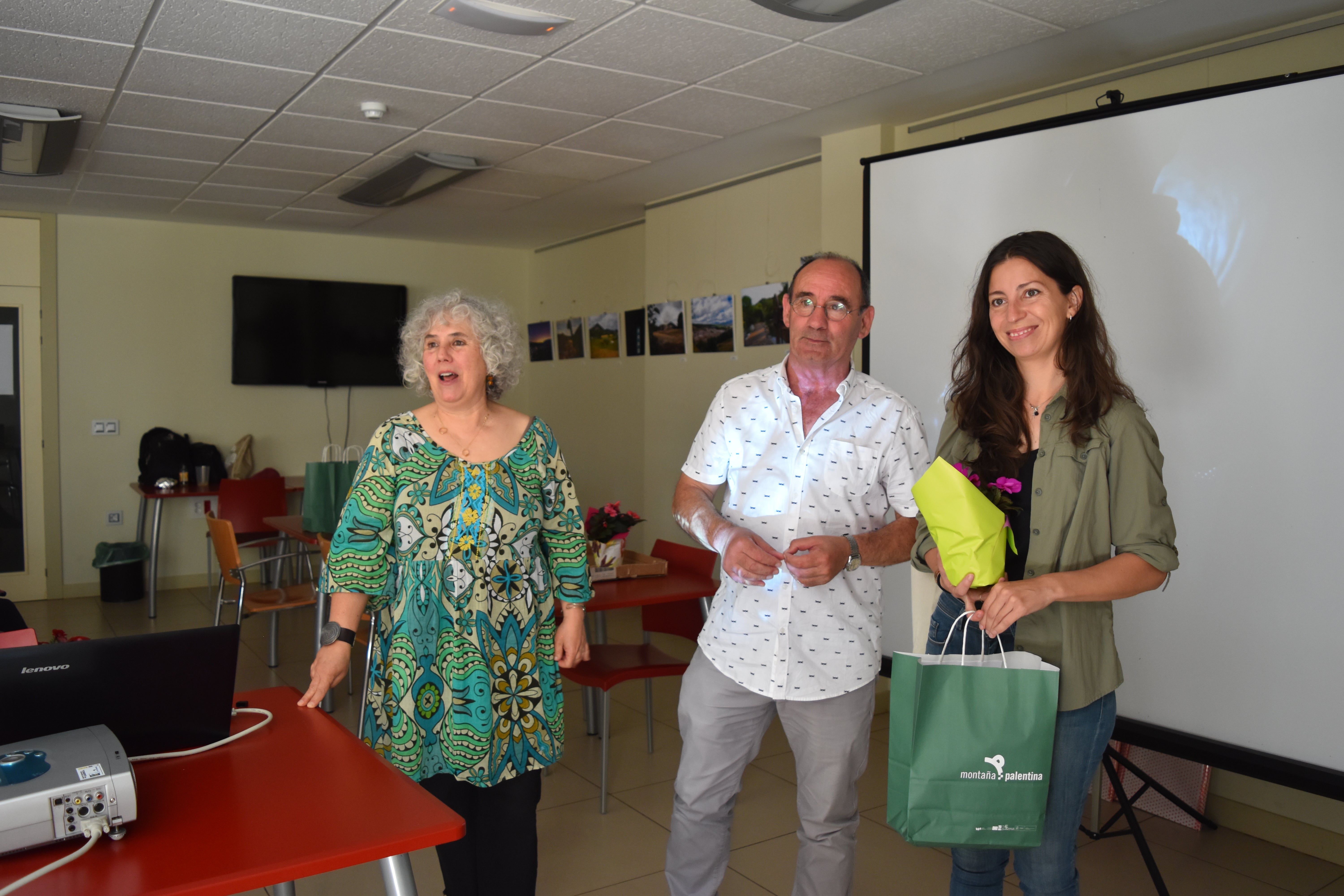 Cervera ya tiene ganadoras del concurso de fotografía &#039;En manos de mujer&#039;