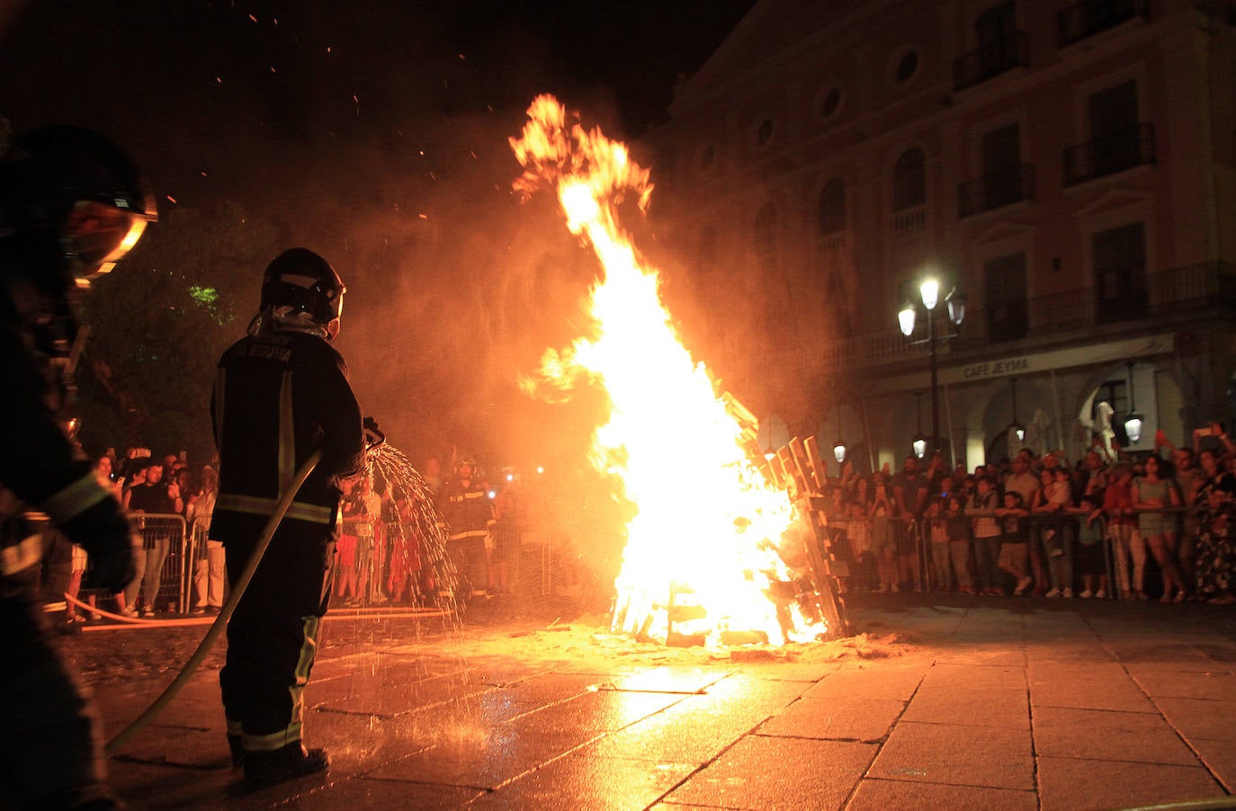 Primera noche de las Fiestas de Segovia (2)