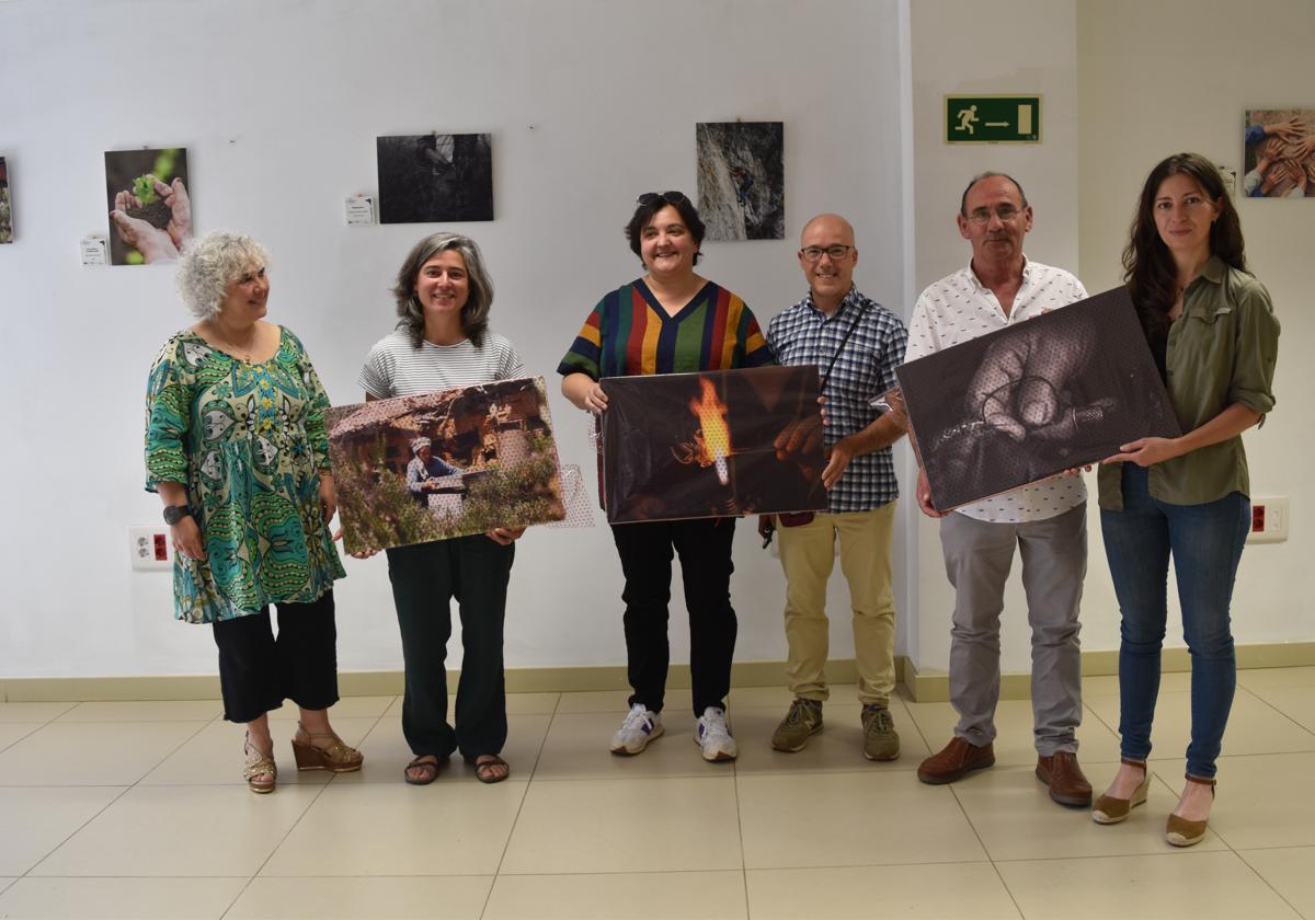 Cervera ya tiene ganadoras del concurso de fotografía &#039;En manos de mujer&#039;