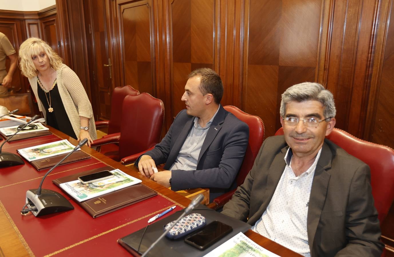 La Diputación de Palencia cierra el mandato con nueve despedidas