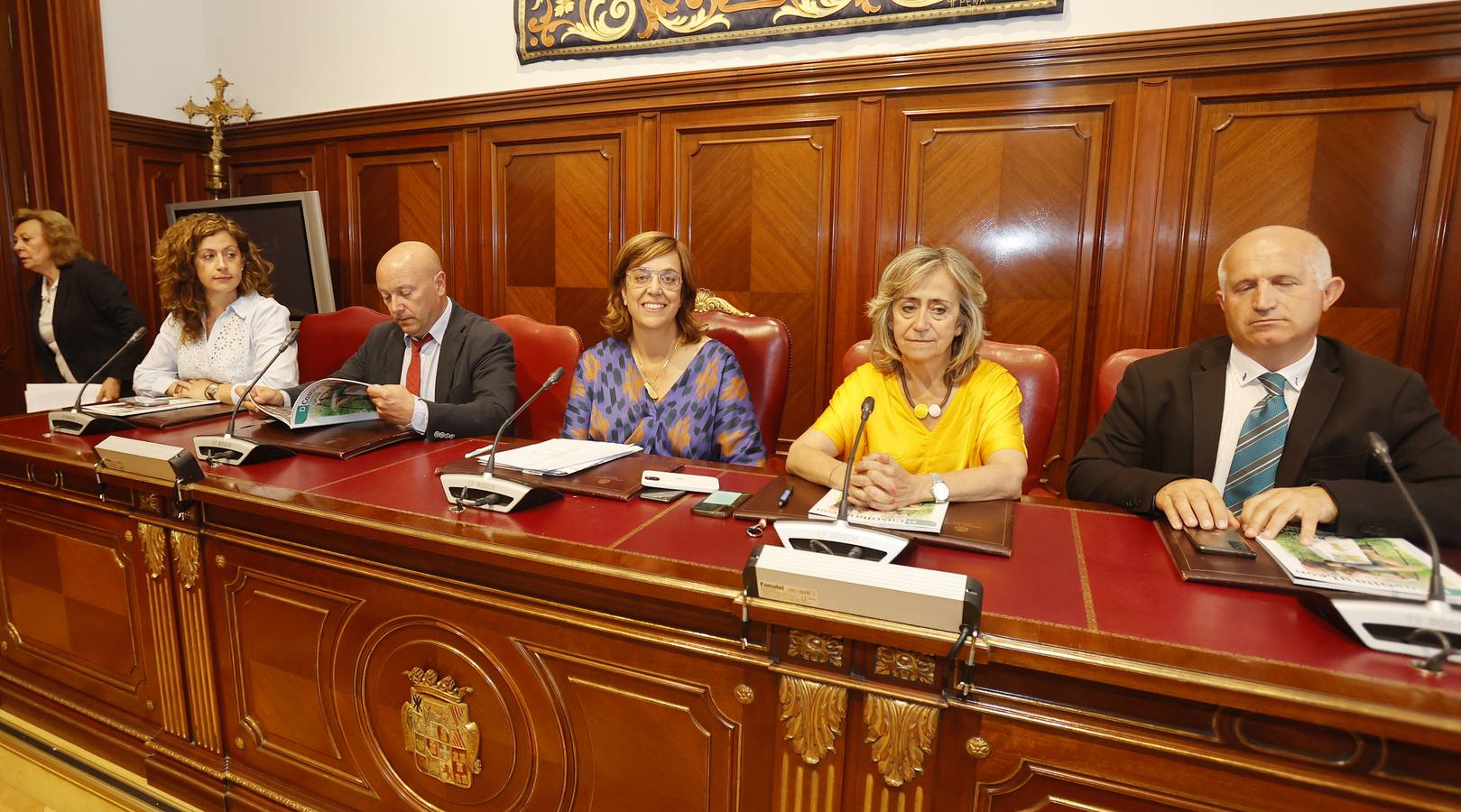 La Diputación de Palencia cierra el mandato con nueve despedidas