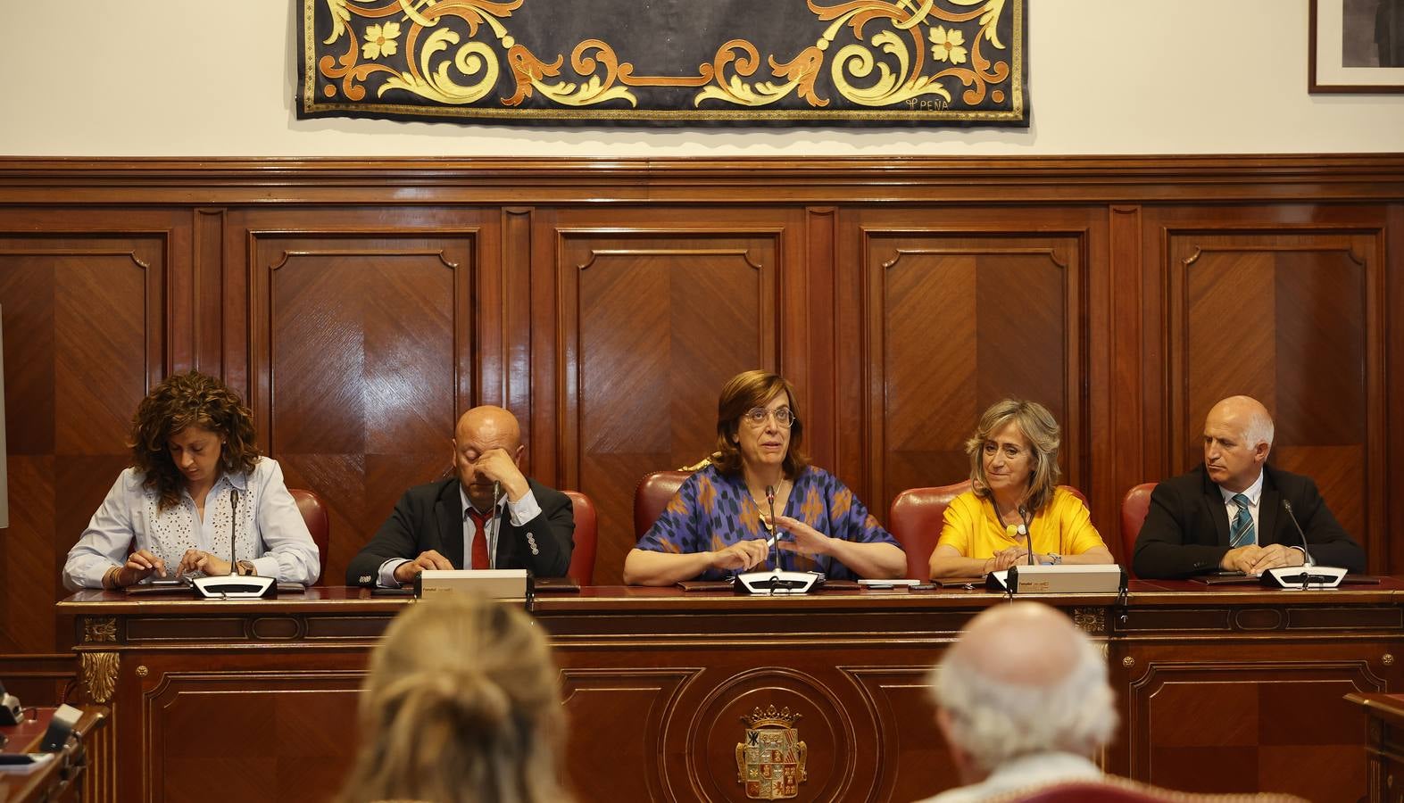 La Diputación de Palencia cierra el mandato con nueve despedidas