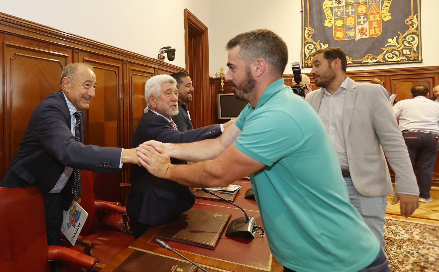 La Diputación de Palencia cierra el mandato con nueve despedidas