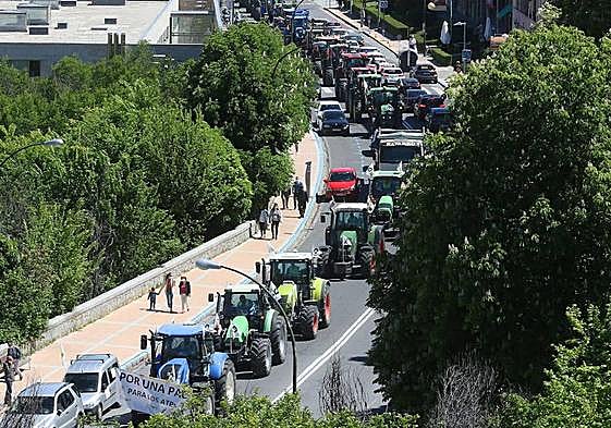 Tractorada en Segovia capital organizadas por UCCL en mayo de 2021.