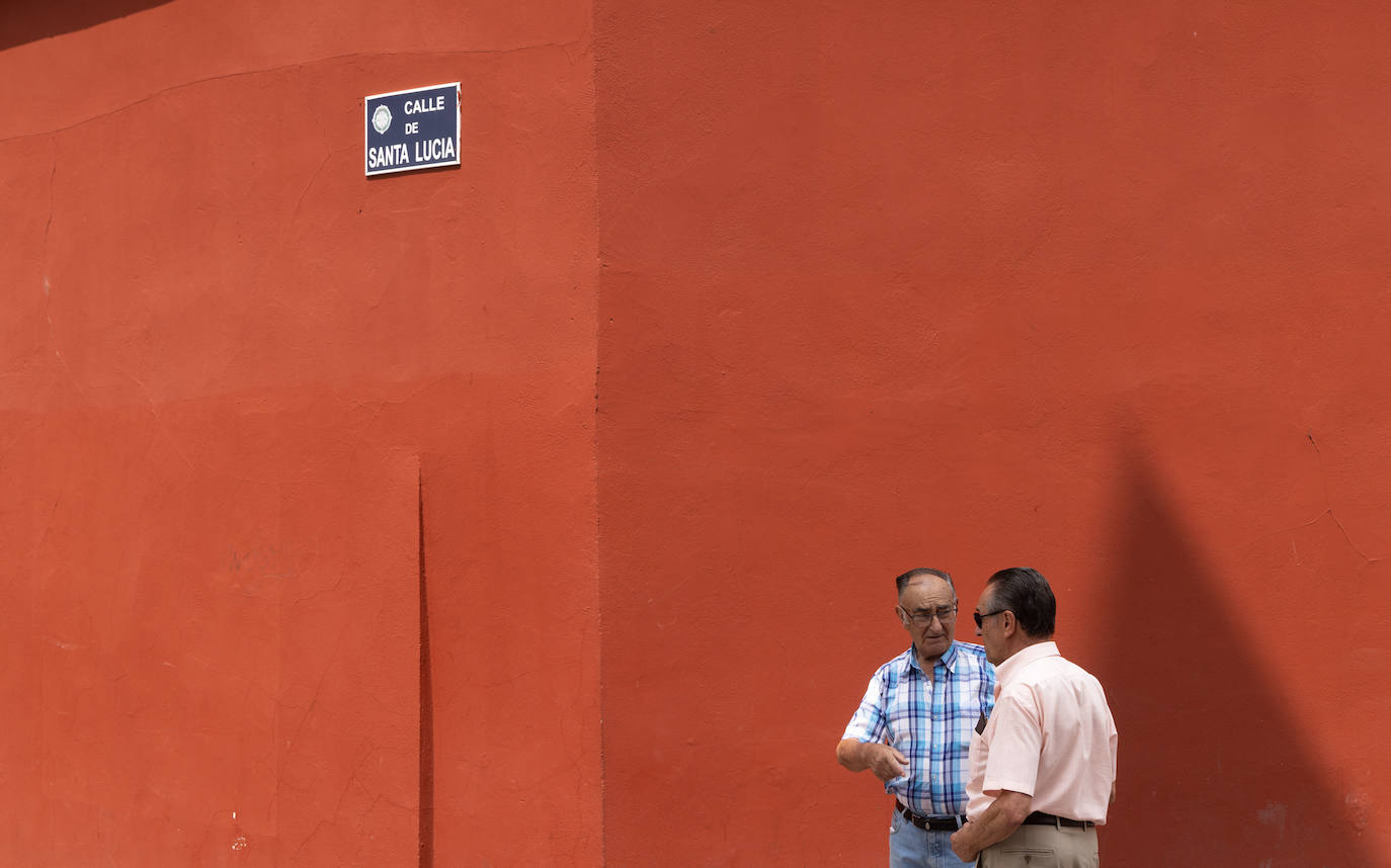 Un paseo en imágenes por la calle Santa Lucía