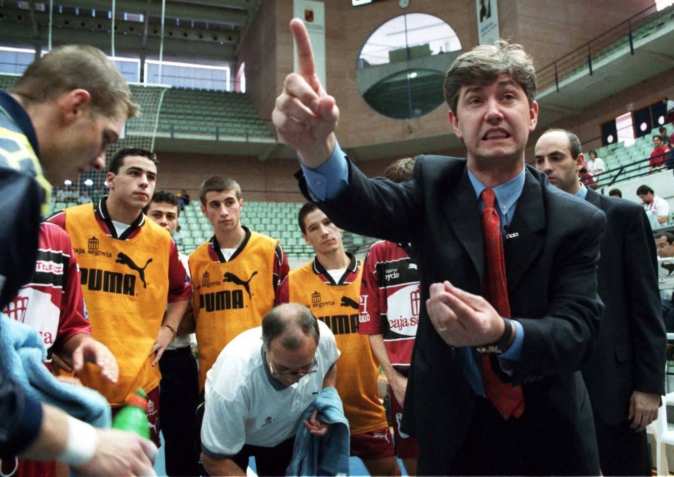 José Venancio López entrenador del club durante la época más gloriosa del club segoviano