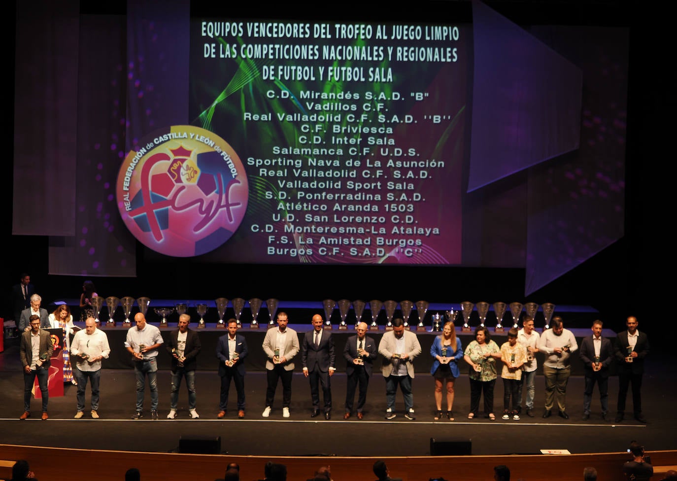 Los campeones regionales en el Centenario de la Federación de Castilla y León
