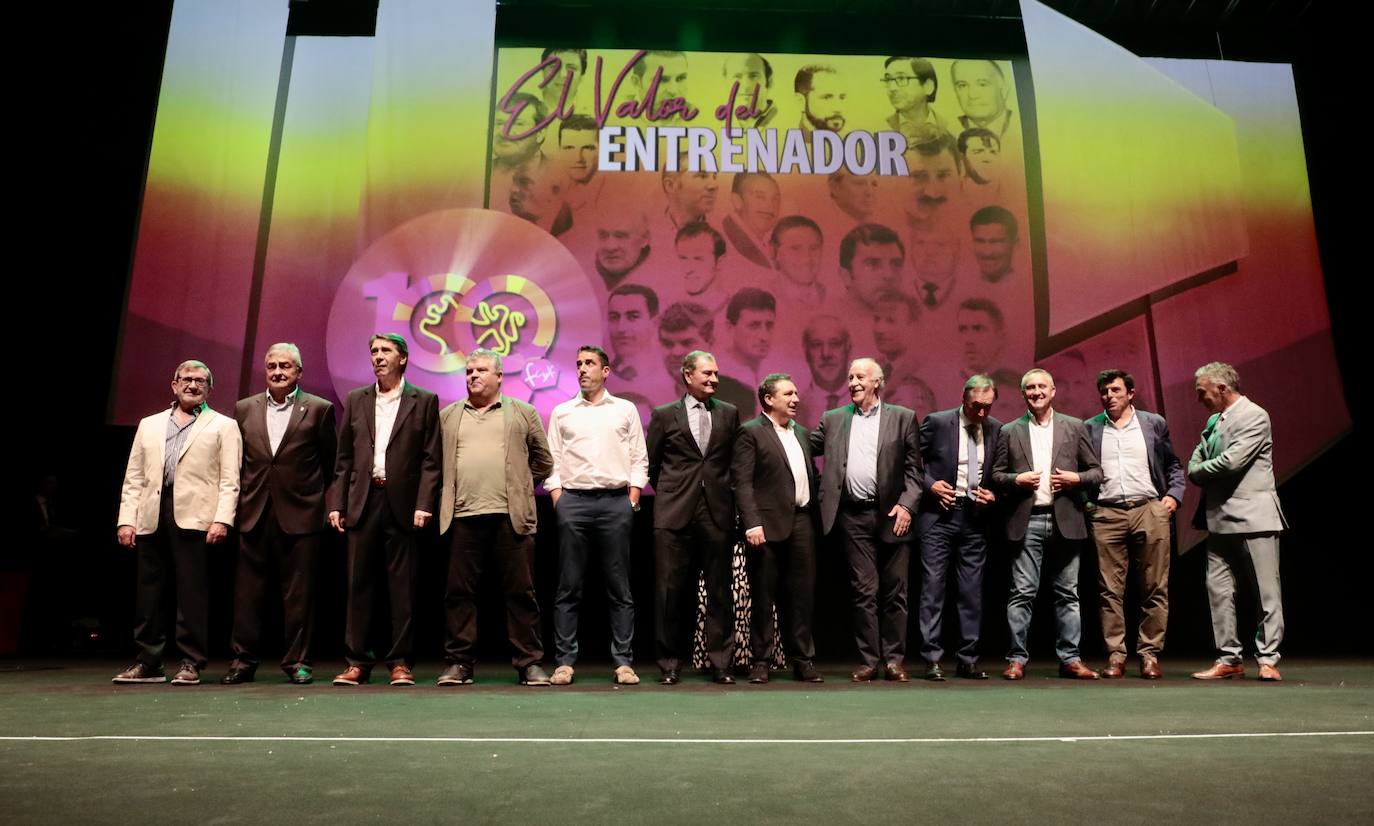La gala del centenario de la Federación de Castilla y León, en imágenes
