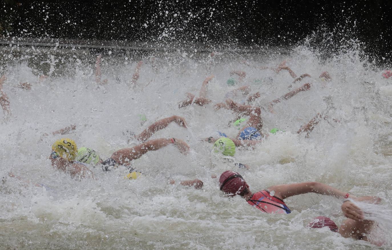 El campeonato de España de Triatlón escolar, en imágenes