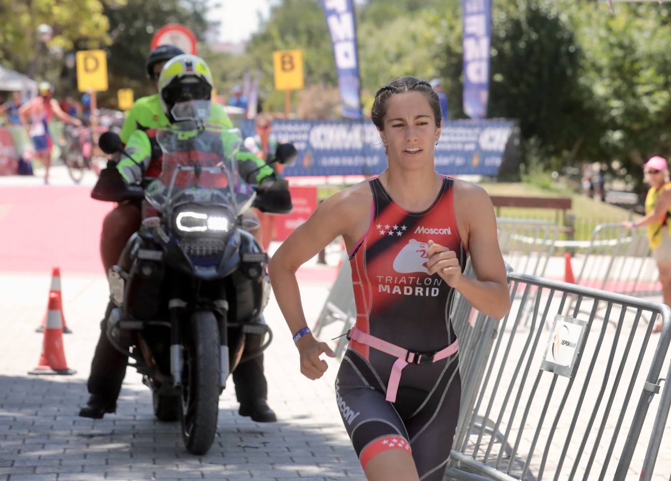 El campeonato Nacional de Triatlón Cadete por equipos, en imágenes