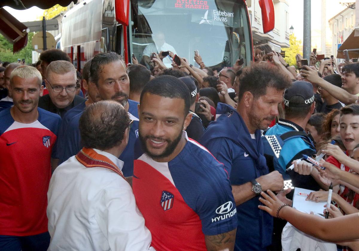 El Atlético de Madrid visita Segovia