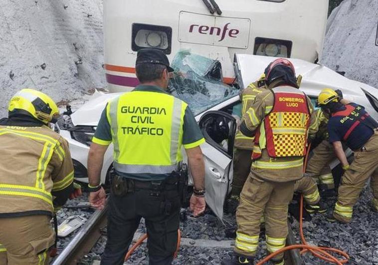 Muere un joven leonés al ser arrollado un coche por un tren en Lugo