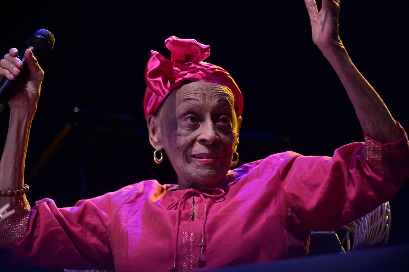 Las imágenes de la despedida mundial de Omara Portuondo en el Universijazz