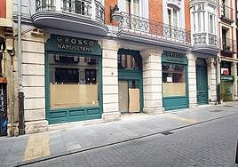 El nombre de la pizzería ya luce en el local, que se encuentra en proceso de reforma.