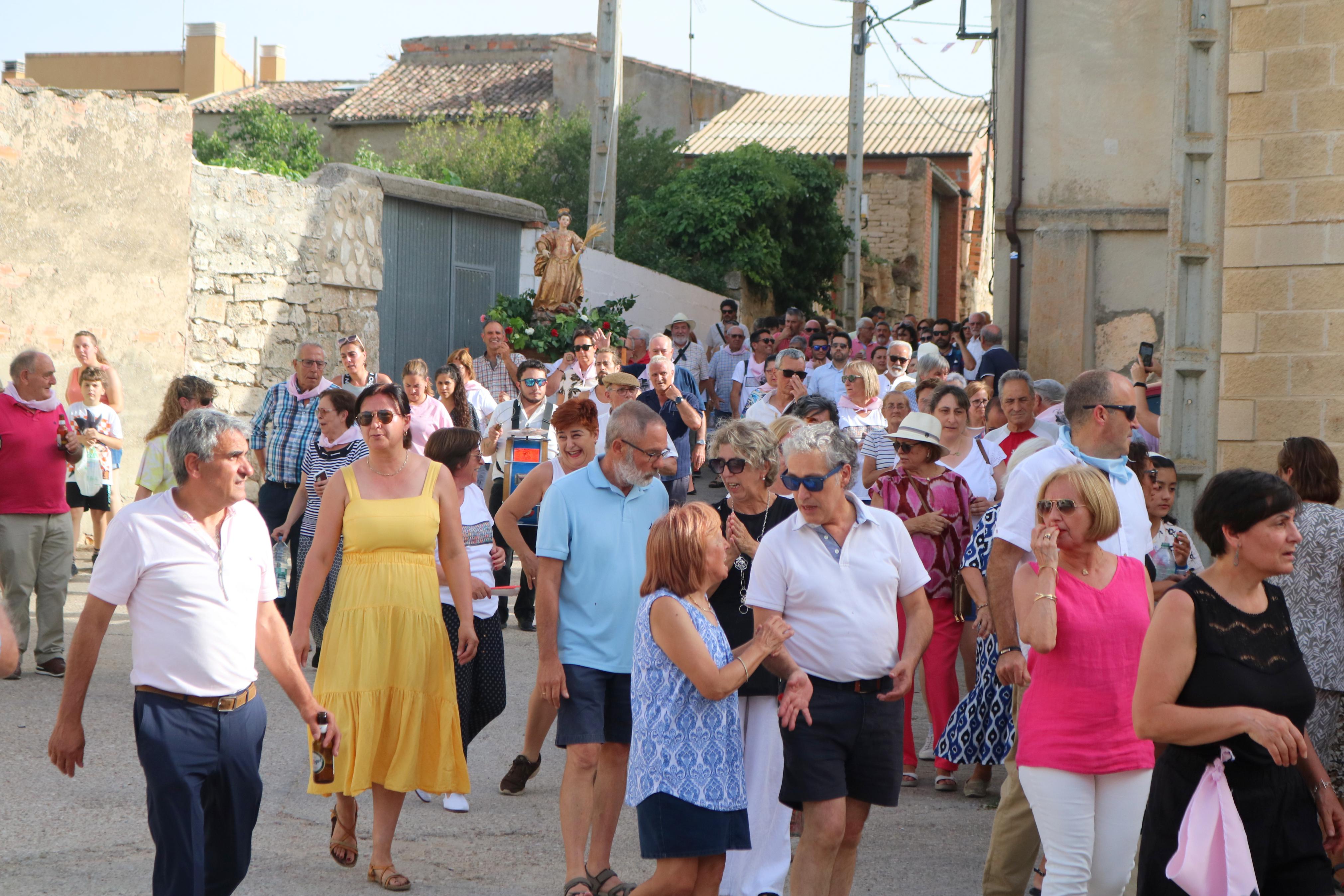 Villahán se rinde a Santa Marina