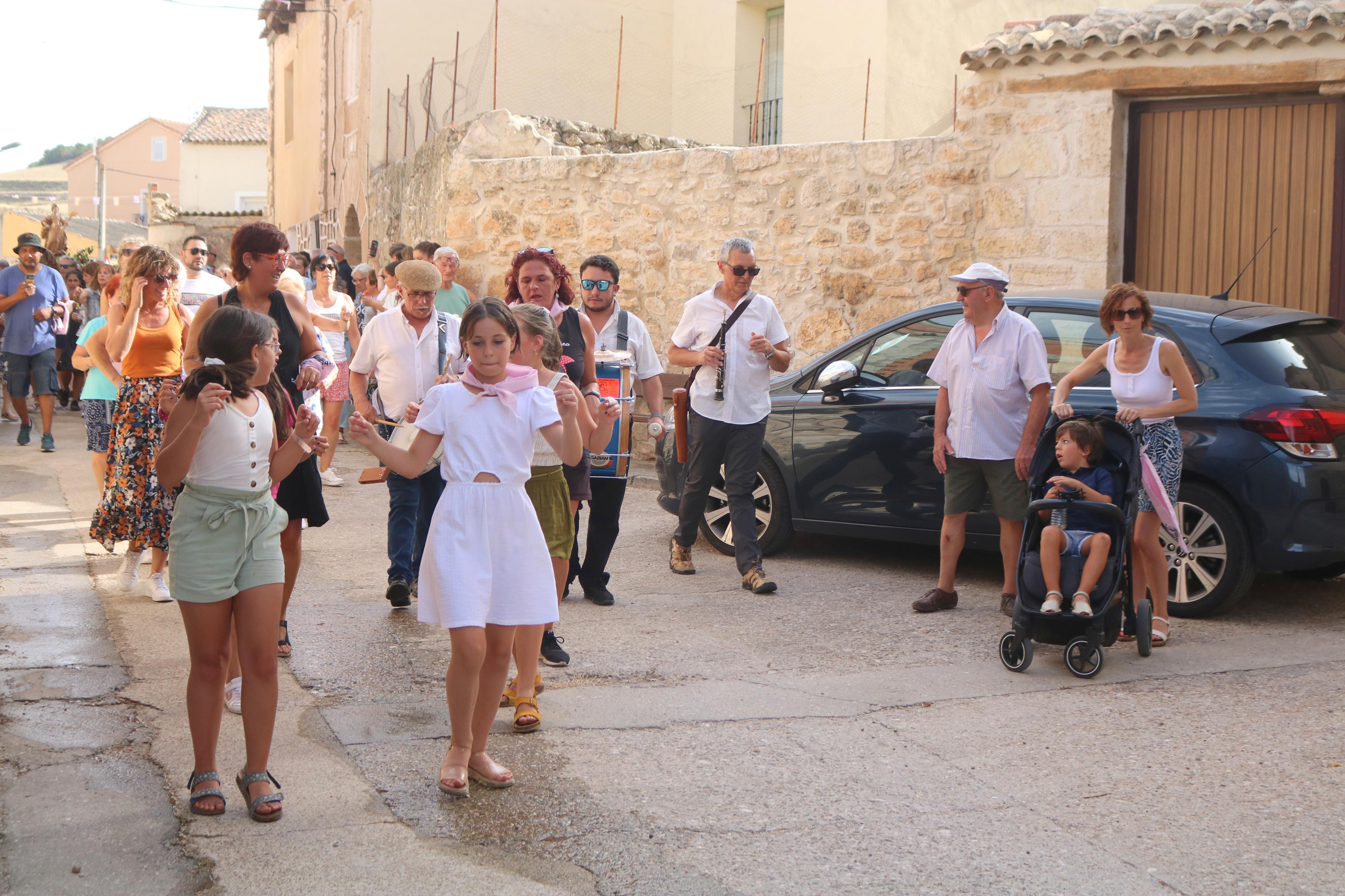 Villahán se rinde a Santa Marina