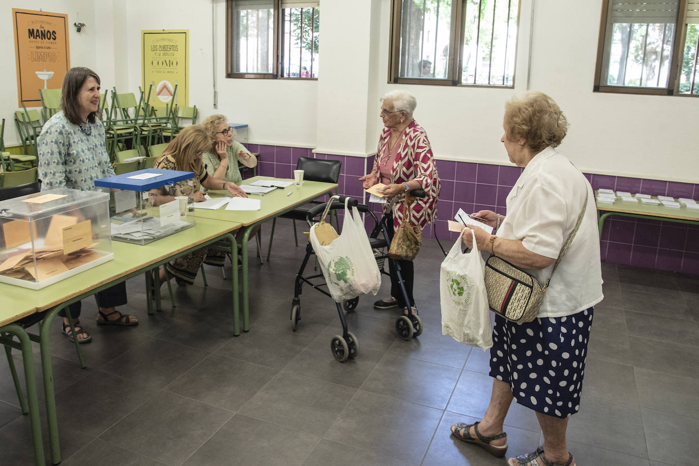 Mañana de votación en Segovia capital