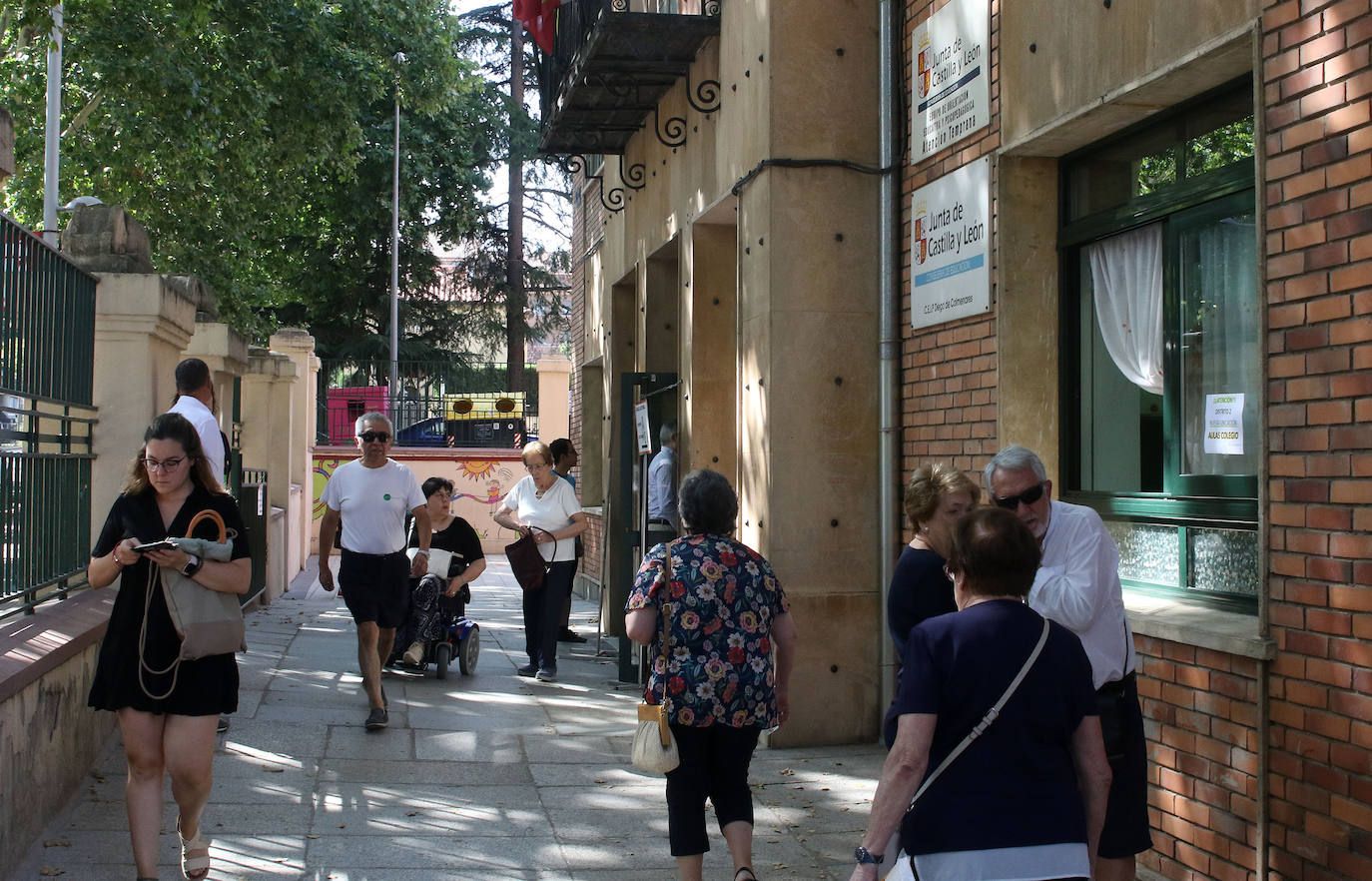 Mañana de votación en Segovia capital