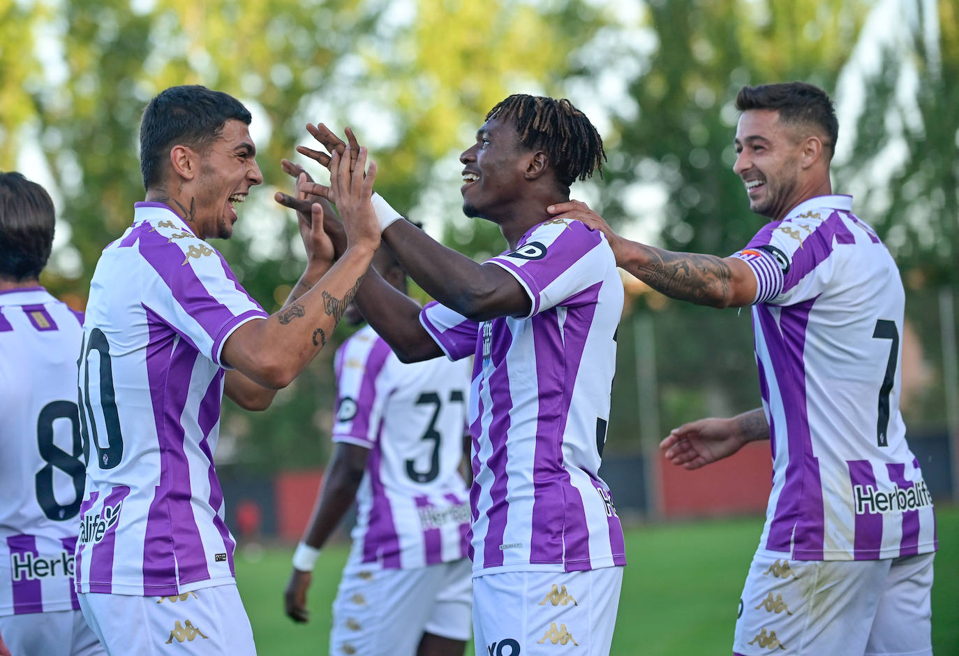 El partido amistoso del Real Valladolid en imágenes