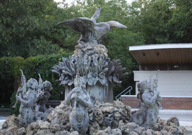 Fuente del cisne.