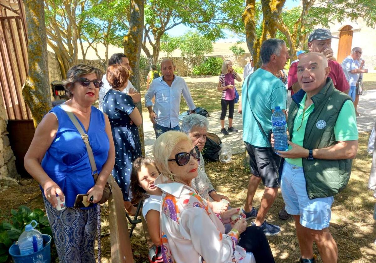 Homenaje a los abuelos en Torquemada