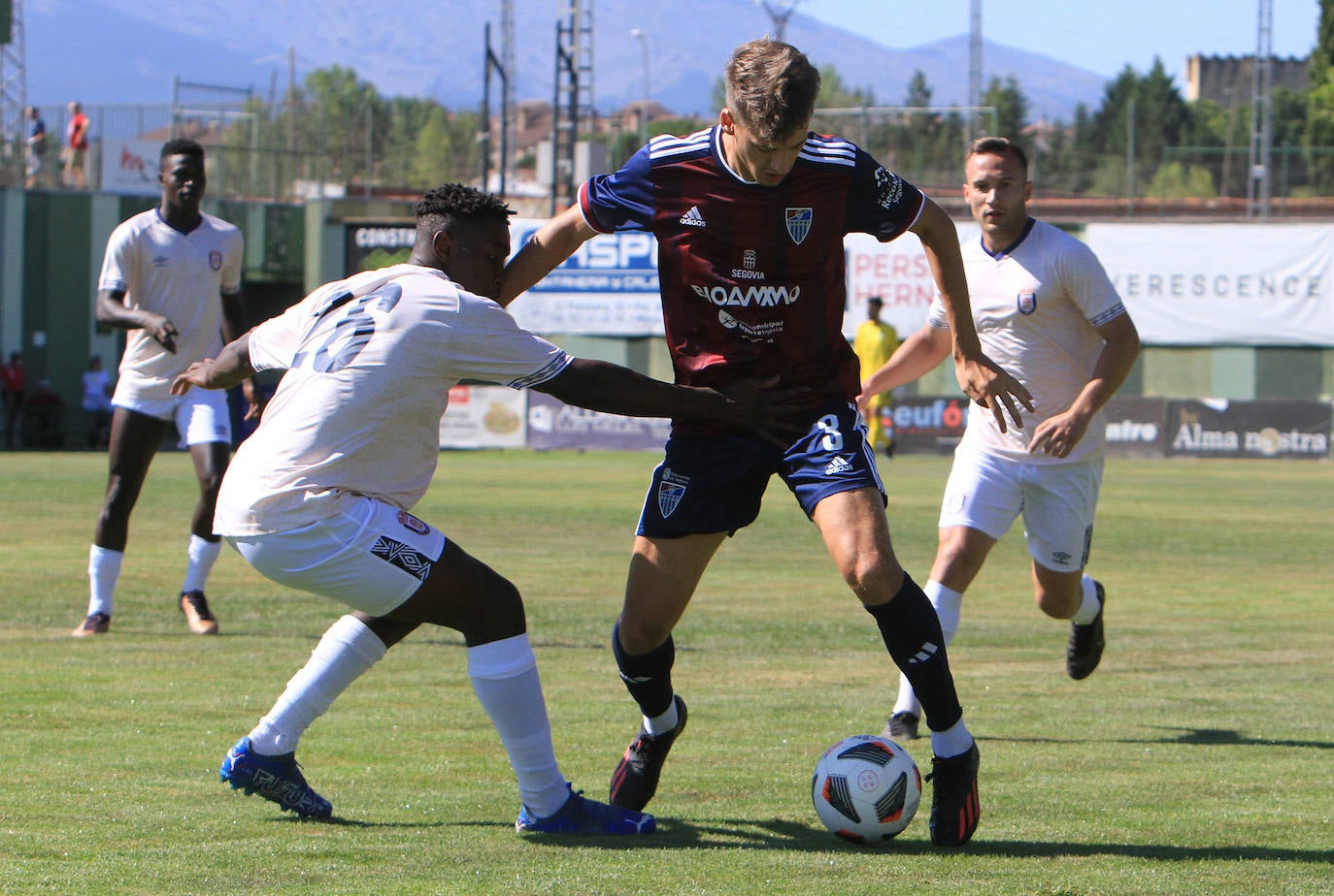 Derrota en el primer partido de pretemporada