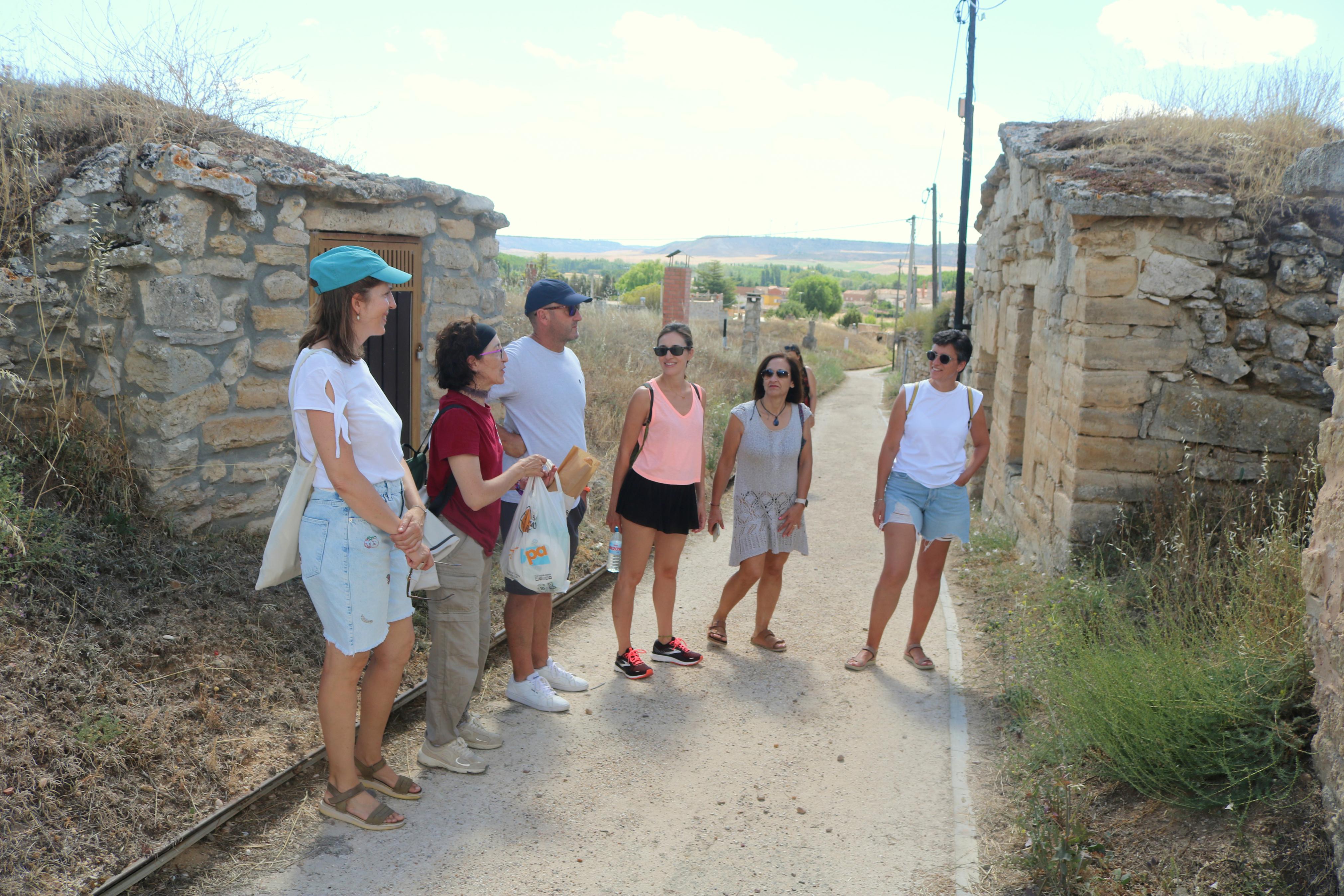 Paseos Narrados entre las Bodegas de Torquemada