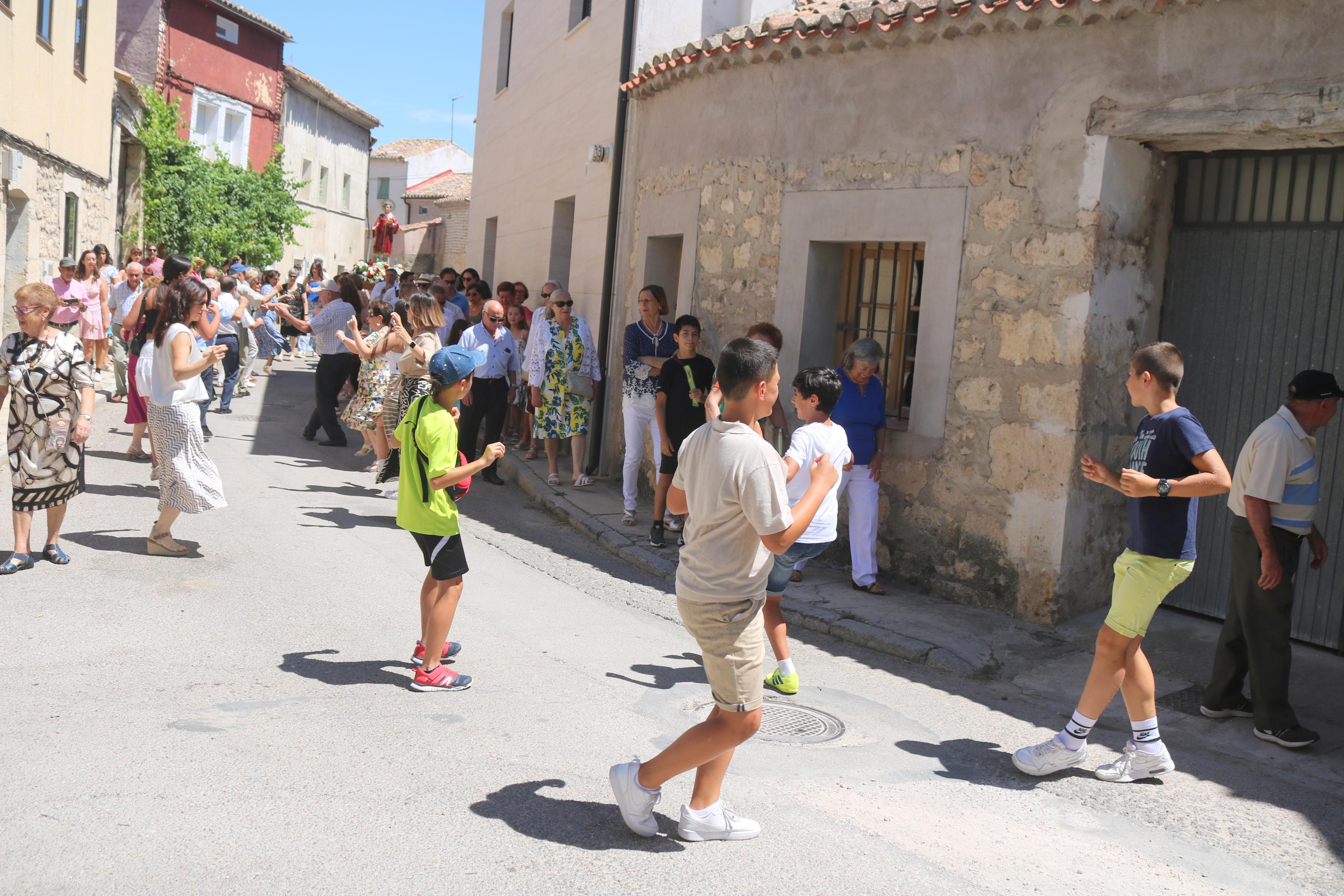 Cobos de Cerrato, fiel a San Román