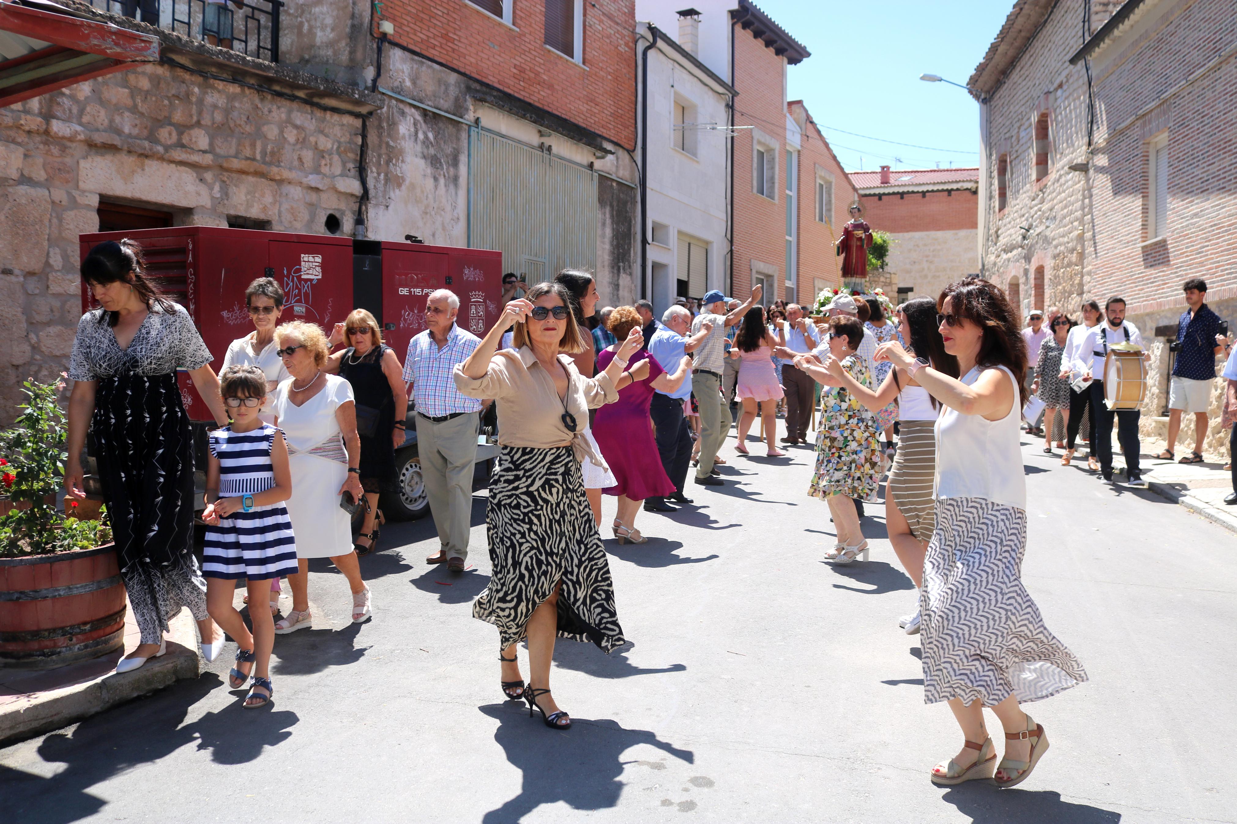 Cobos de Cerrato, fiel a San Román