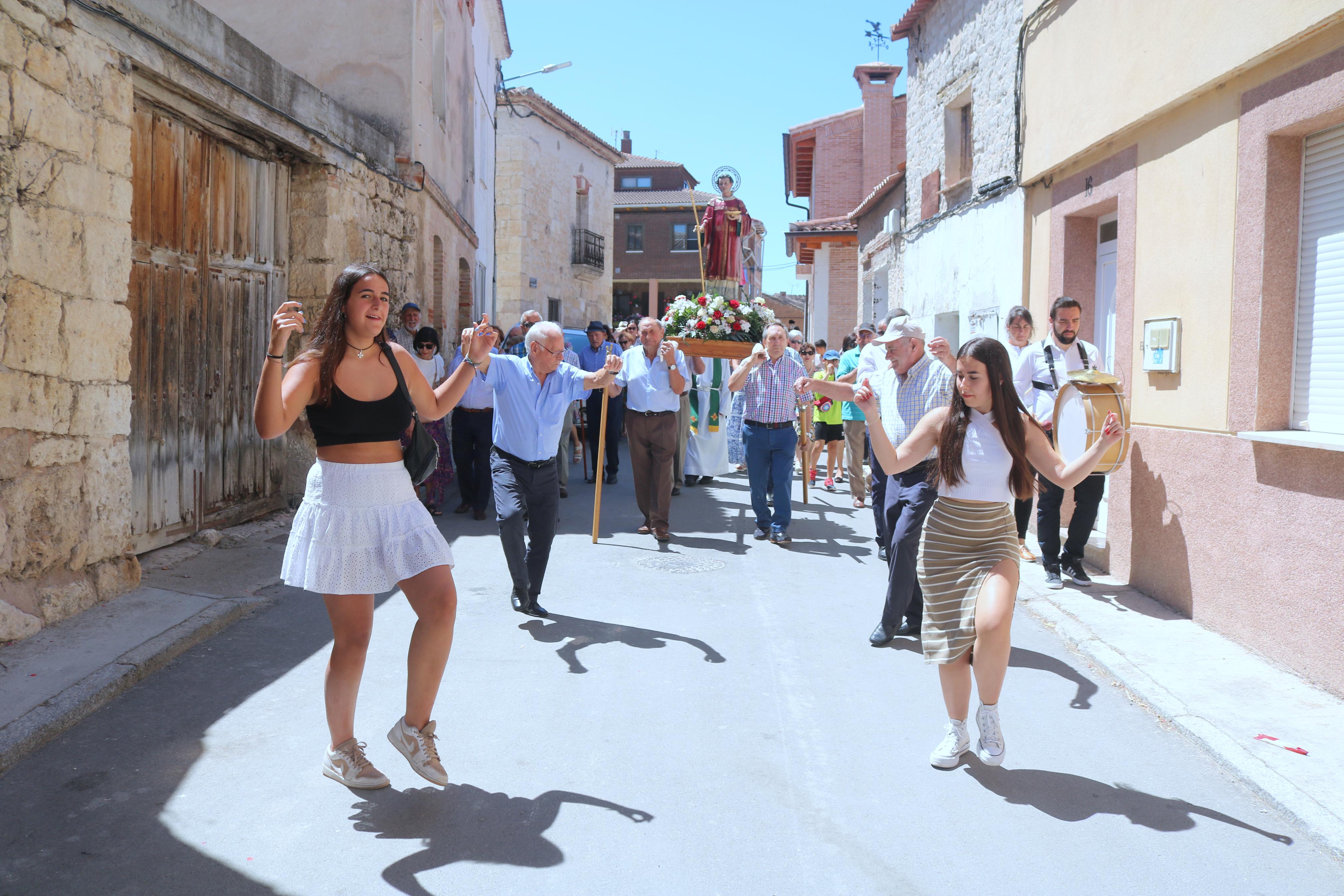 Cobos de Cerrato, fiel a San Román