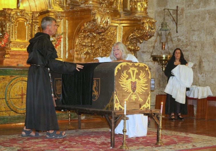 Hornillos de Cerrato recrea el paso de la Reina Juana I de Castilla por la localidad