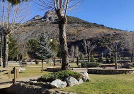 Imagen de la montaña sobre la que se proyectará la concha del Camino de Santiago.