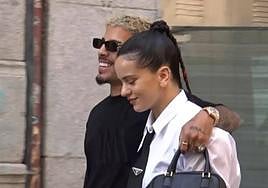 Rauw Alejandro con Rosalía.