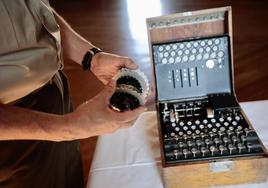 La máquina Enigma K-292 que se guarda en la Academia de Caballería de Valladolid.