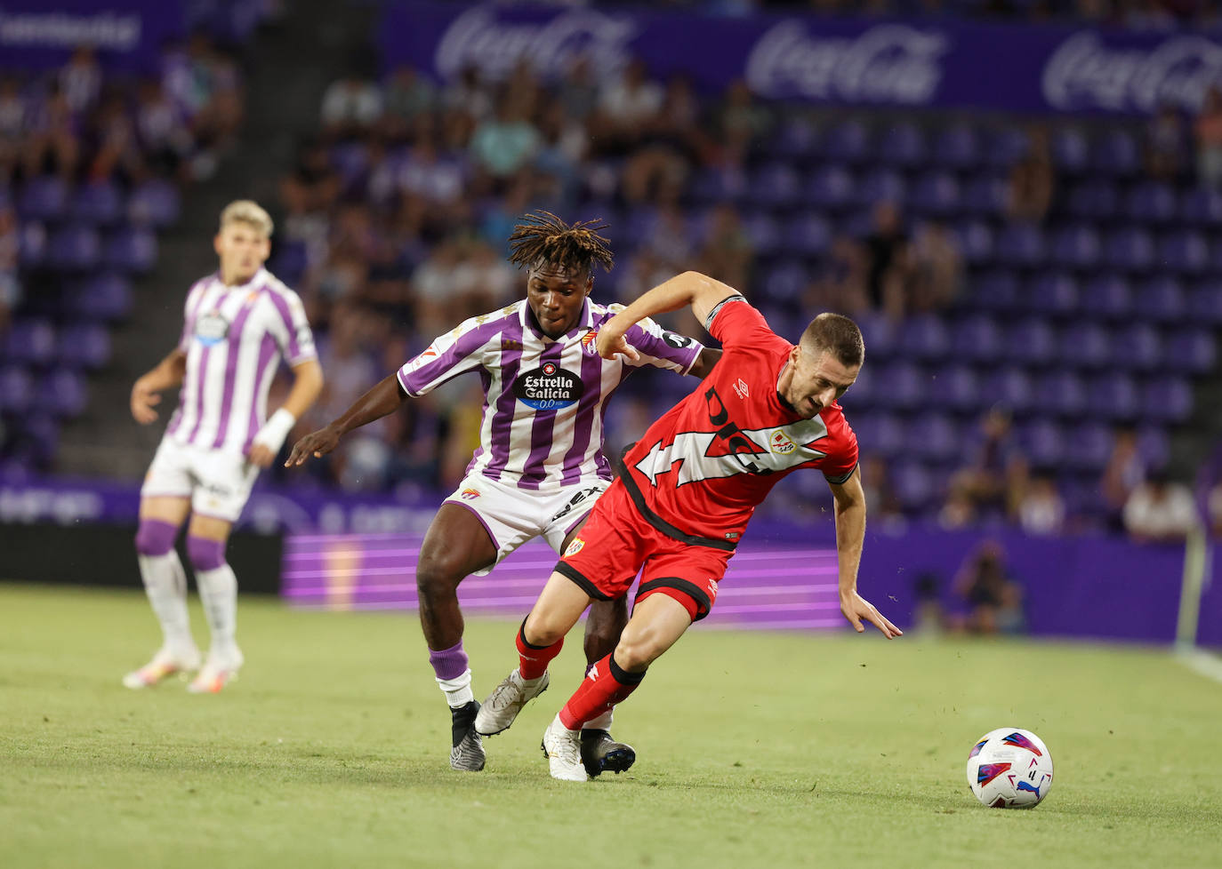 La victoria del Real Valladolid ante el Rayo Vallecano, en imágenes