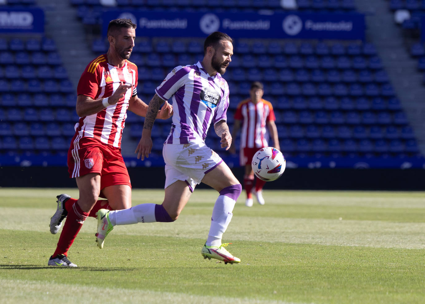 Imágenes del amistoso entre el Real Valladolid y el AVS Futebol portugués (2/2)