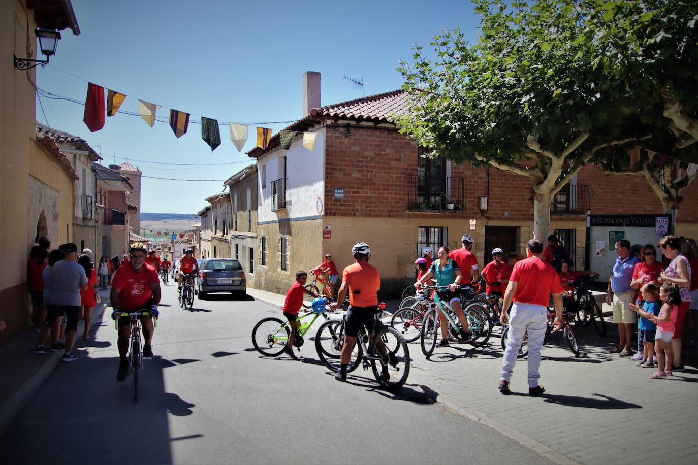 Tordehumos celebra la 25 edición de su marcha cicloturista (3/3)