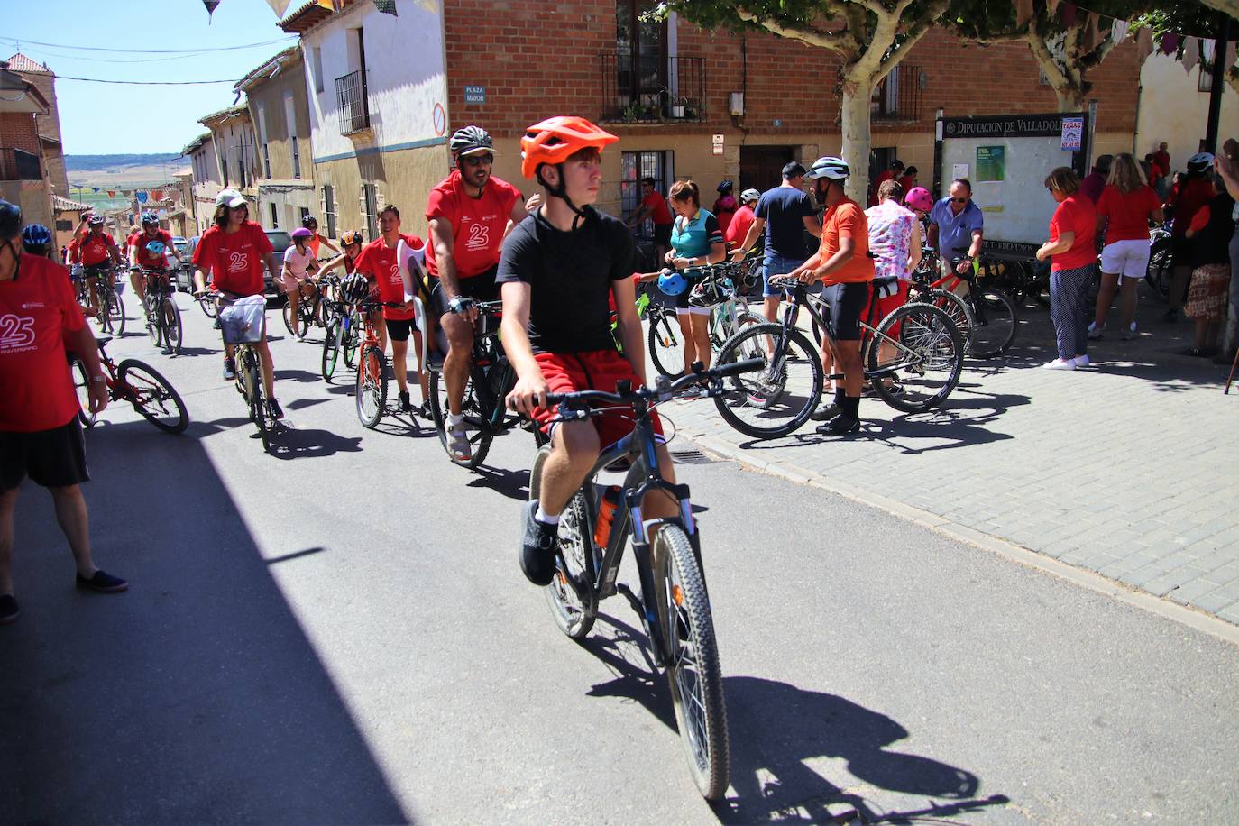 Tordehumos celebra la 25 edición de su marcha cicloturista (3/3)