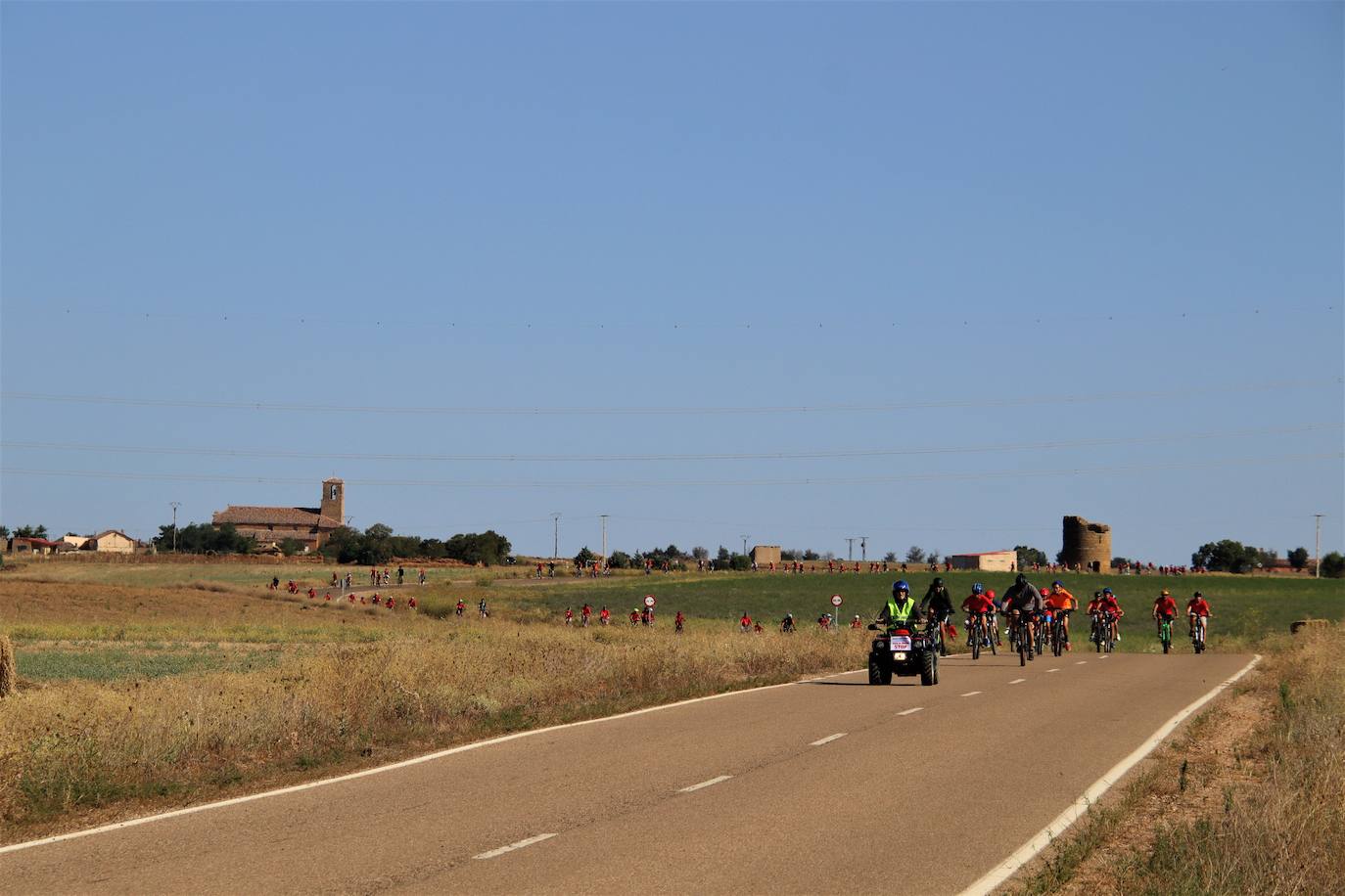 Tordehumos celebra la 25 edición de su marcha cicloturista (1/3)