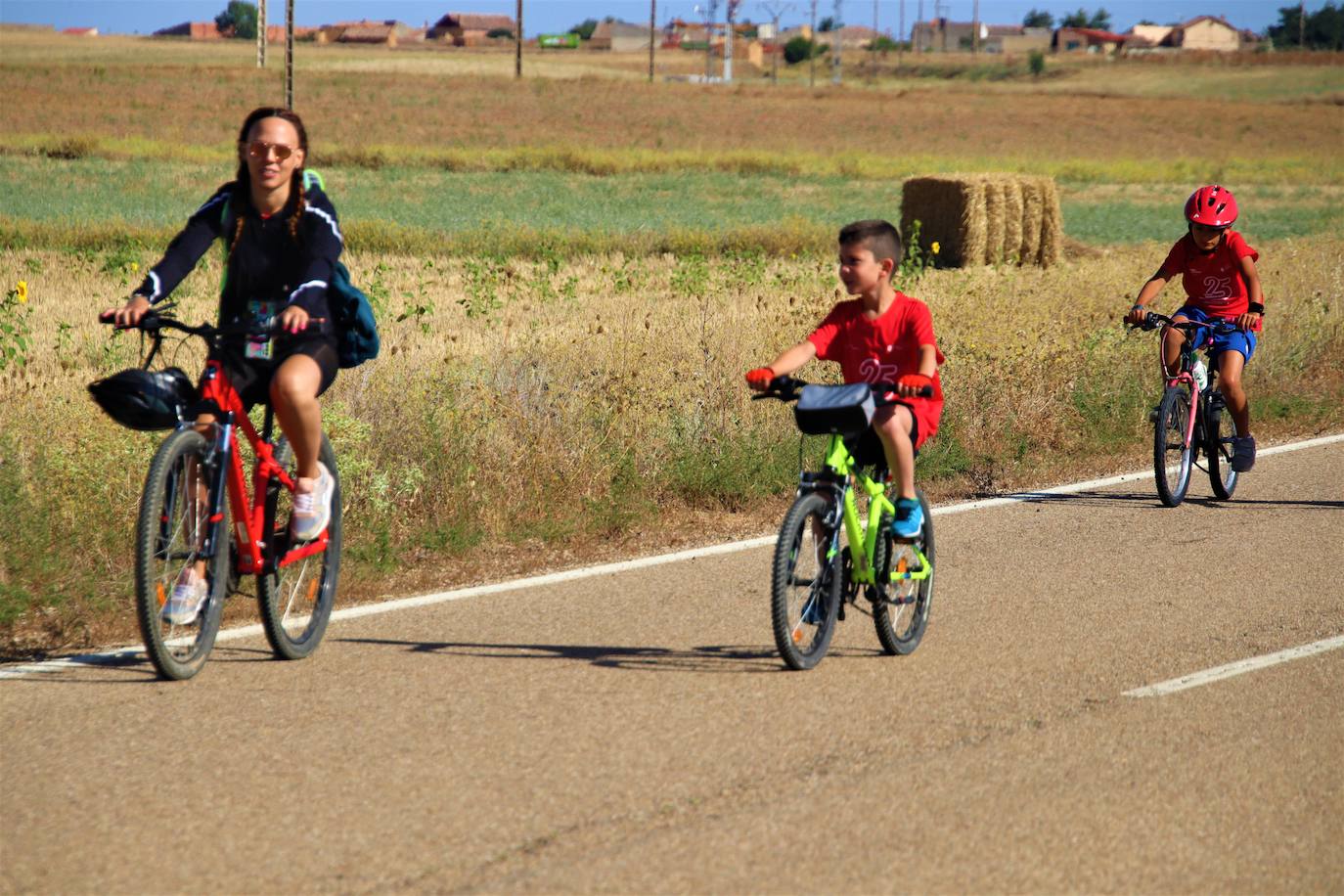 Tordehumos celebra la 25 edición de su marcha cicloturista (2/3)