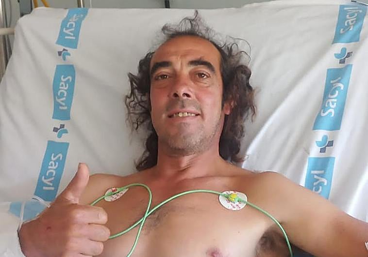 Eduardo P. F., en el hospital después de ser arrollado en La Seca.