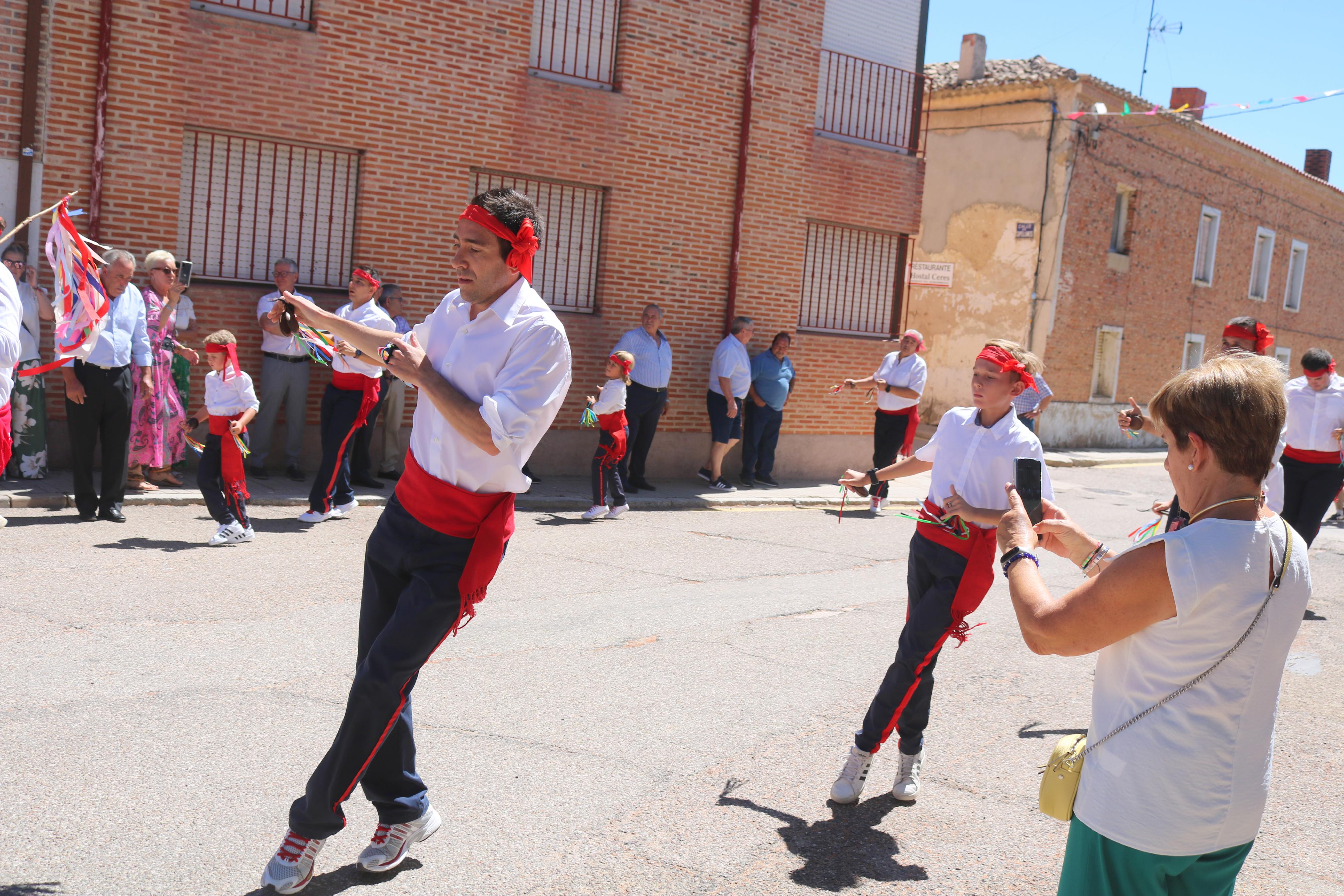 Magaz de Pisuerga danza a San Mamés