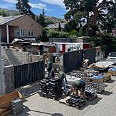 La alerta vecinal permitió intervenir el almacén clandestino de baterías de litio