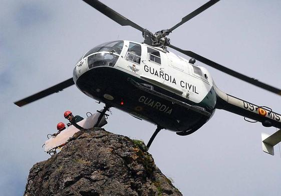 Helicóptero de rescate de la Guardia Civil.